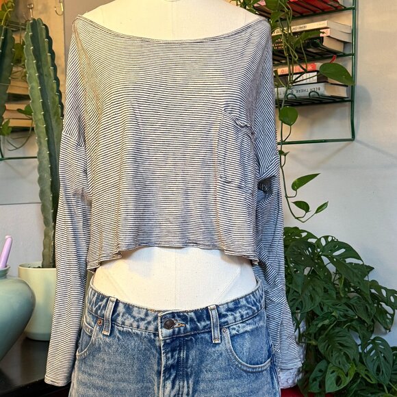 Slouchy American Apparel tee - Picture 1 of 2